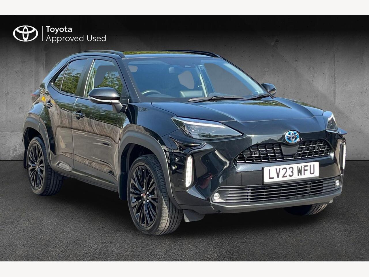 Main listing image - Toyota Yaris Cross