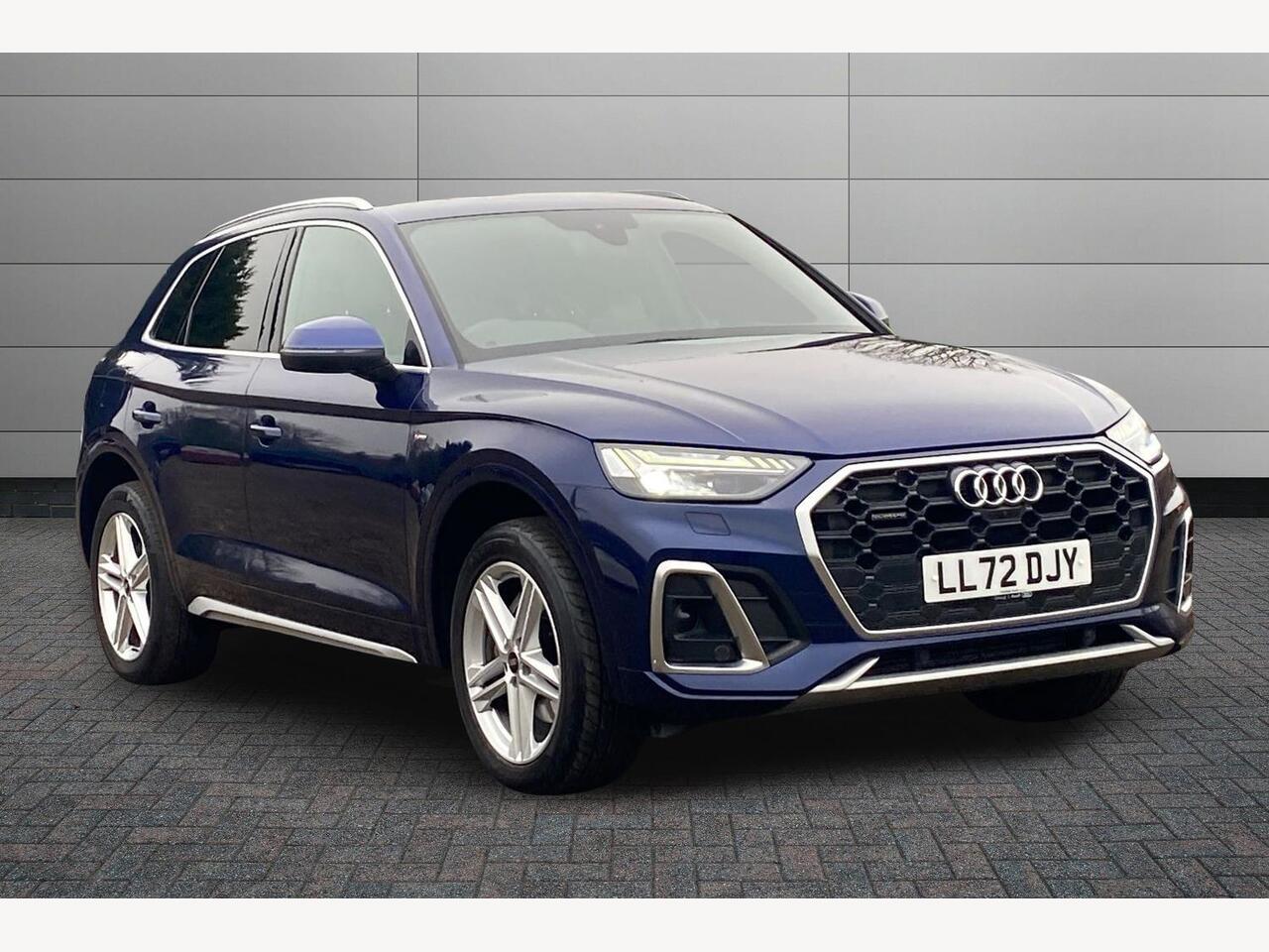 Main listing image - Audi Q5