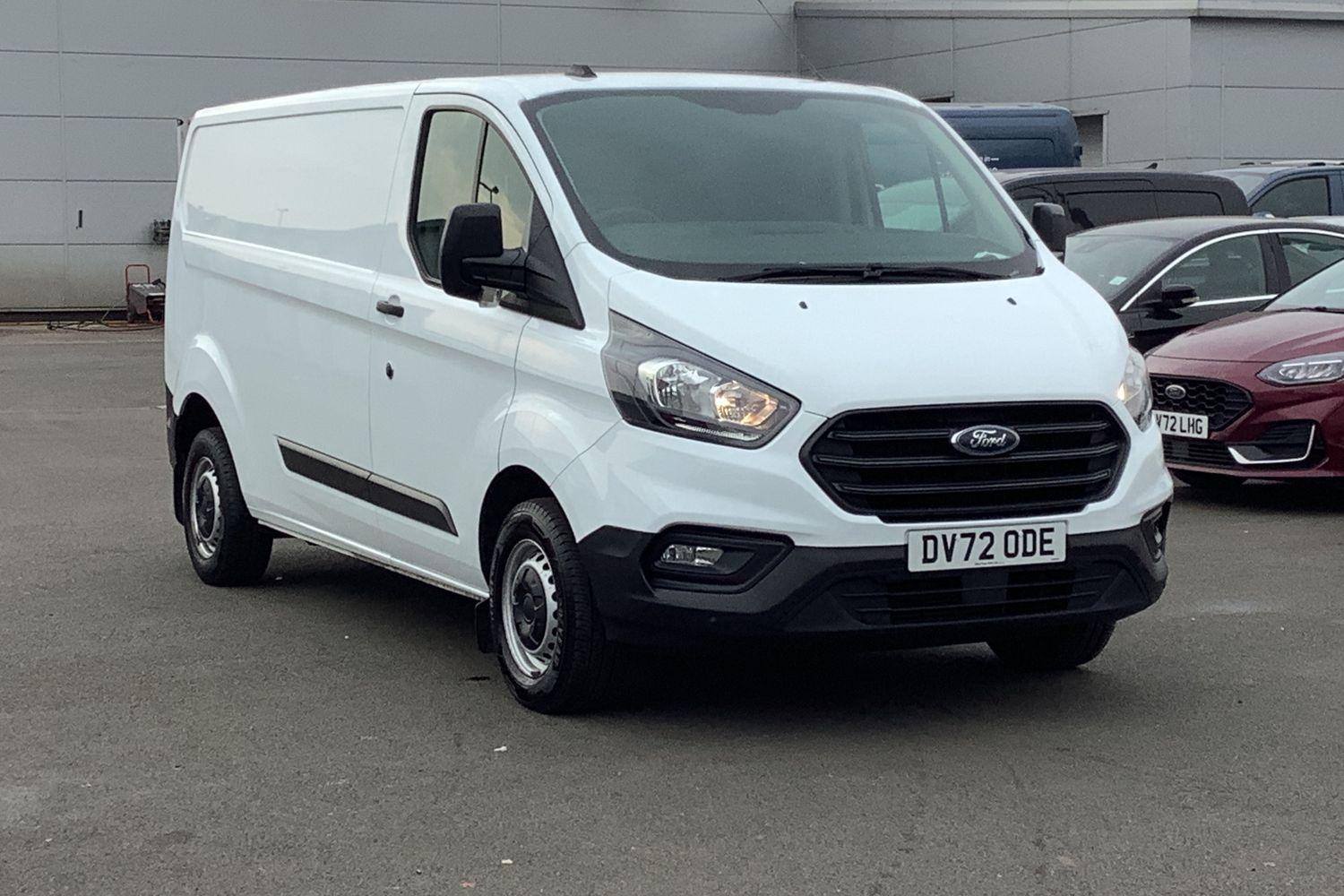 Main listing image - Ford Transit Custom