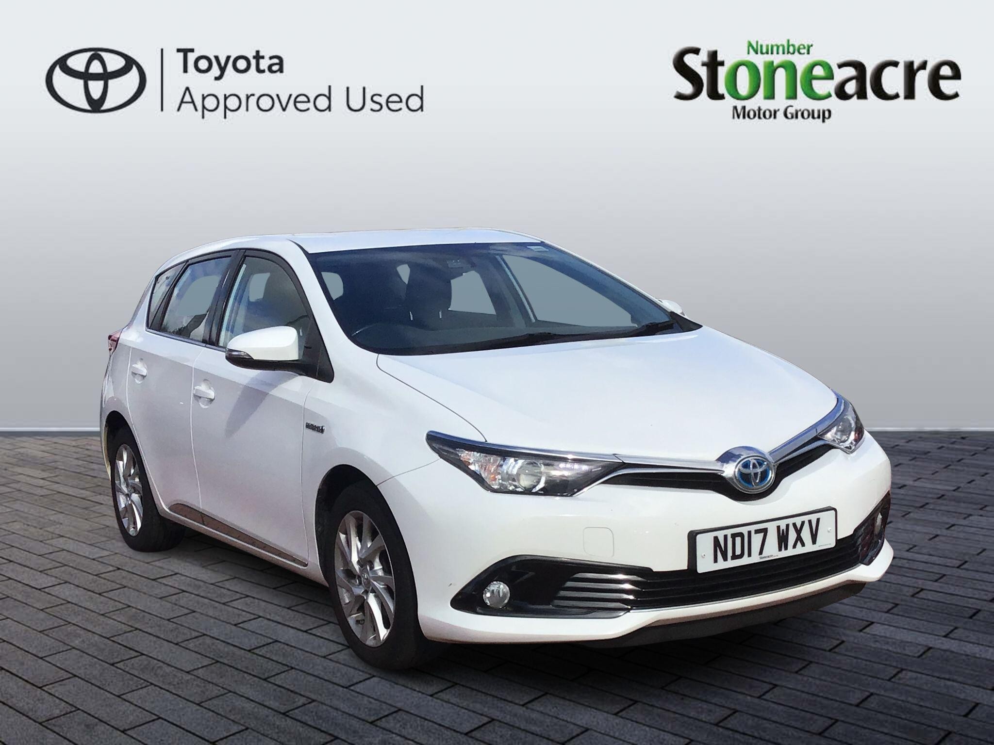 Main listing image - Toyota Auris