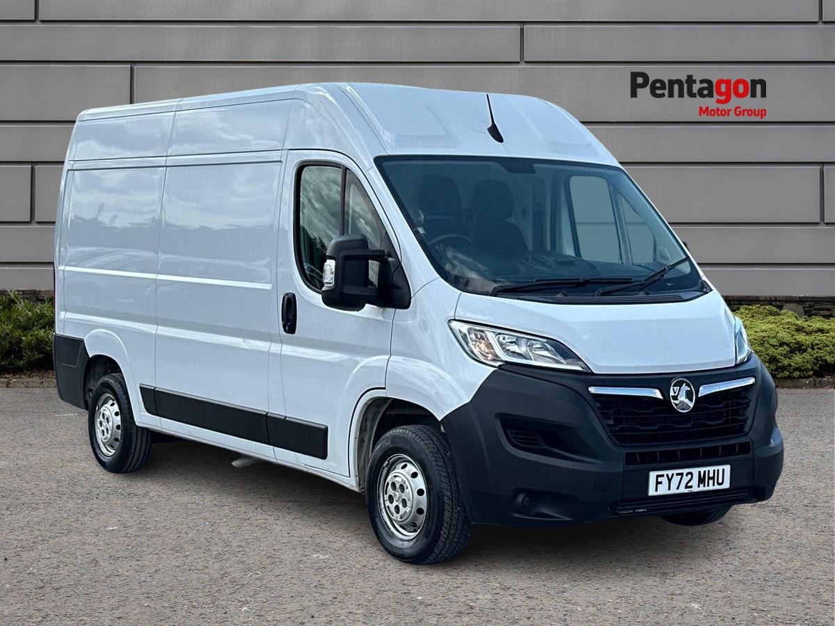 Main listing image - Vauxhall Movano