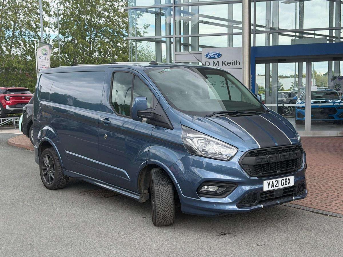 Main listing image - Ford Transit Custom