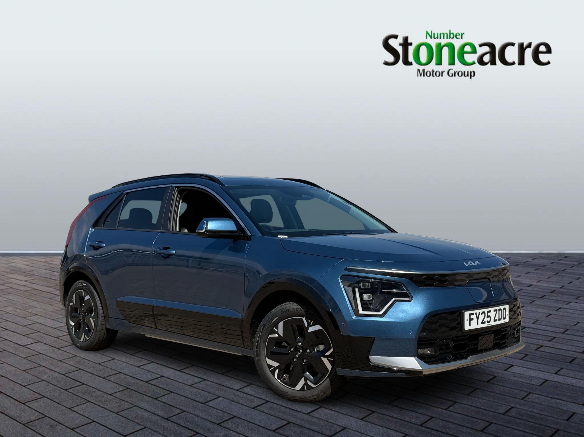 Main listing image - Kia Niro