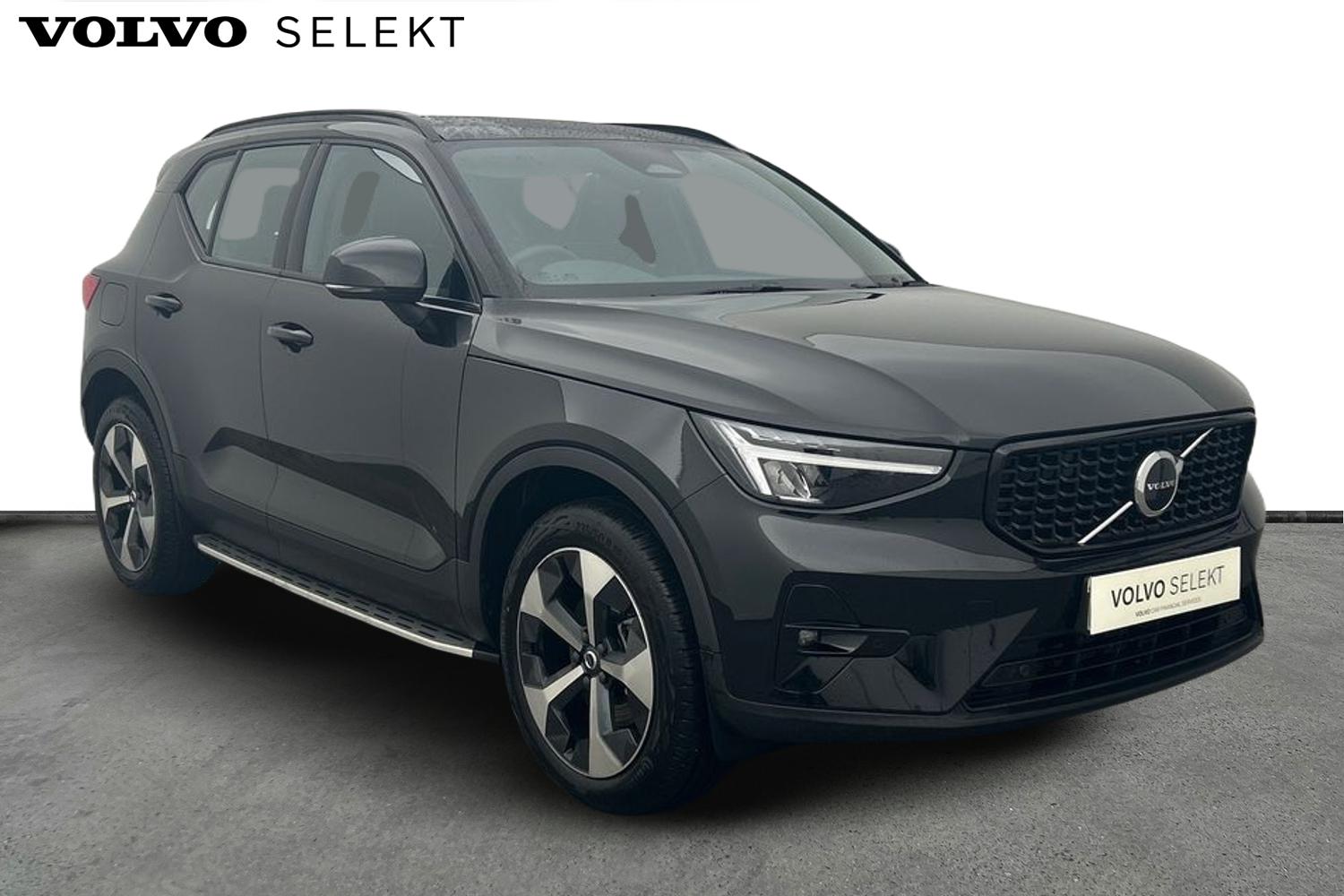 Main listing image - Volvo XC40
