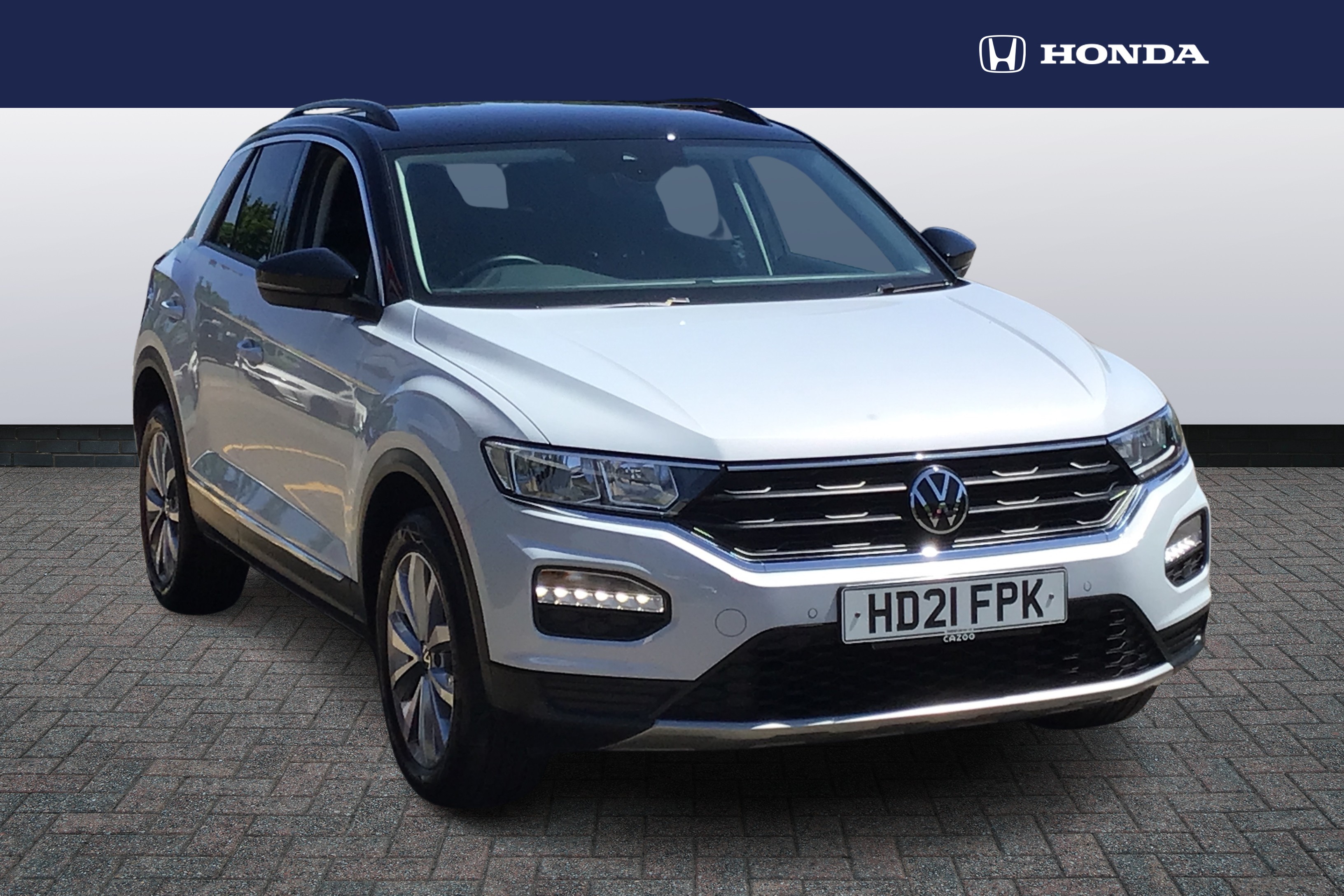 Main listing image - Volkswagen T-Roc
