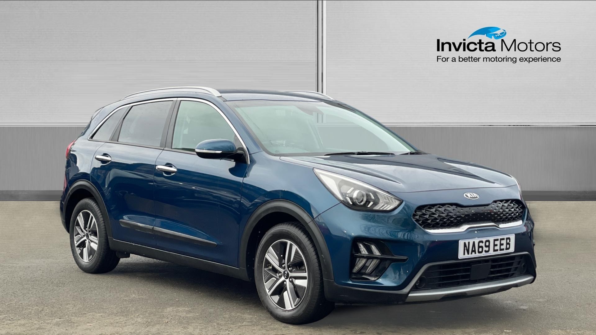 Main listing image - Kia Niro