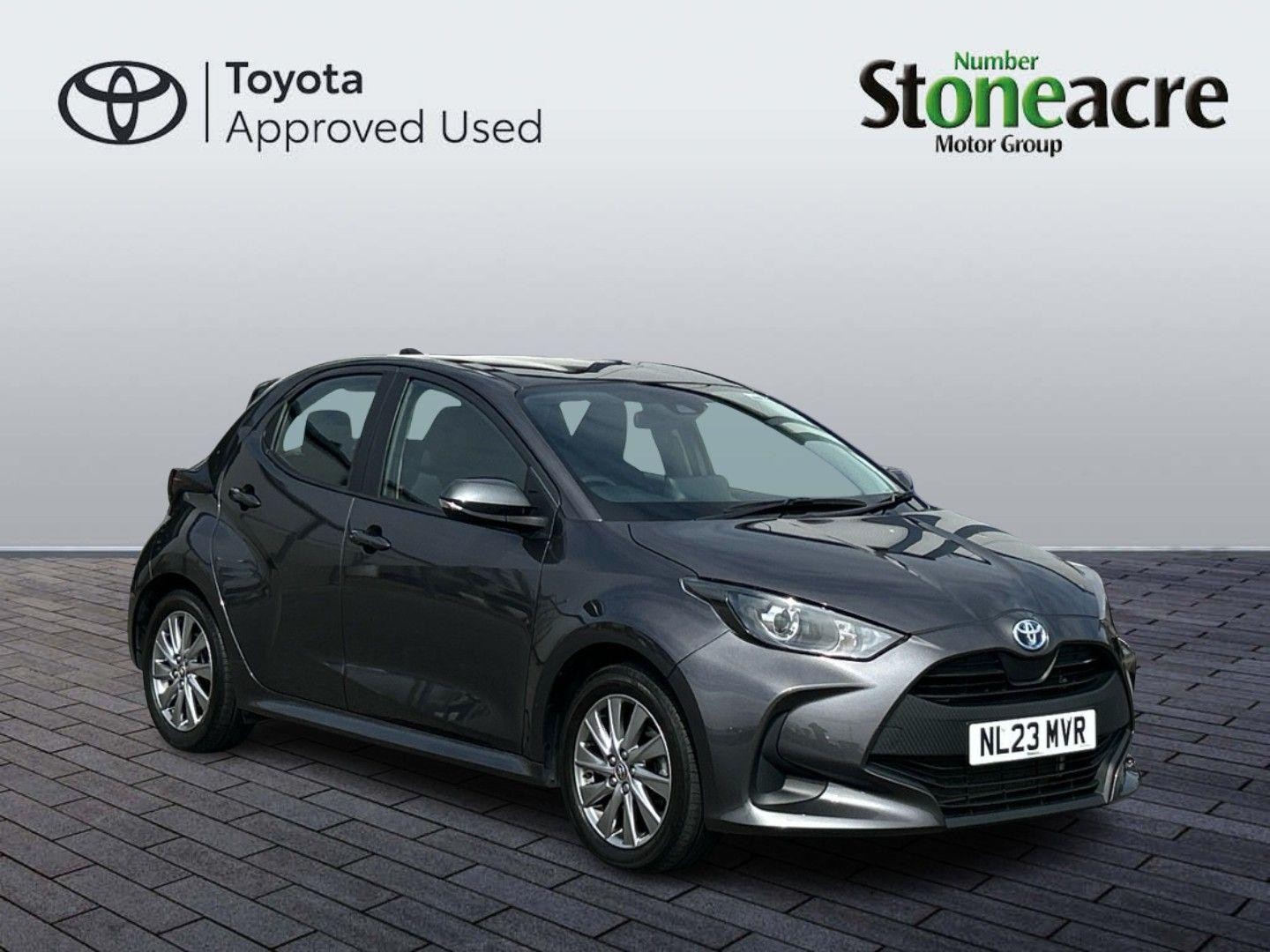 Main listing image - Toyota Yaris