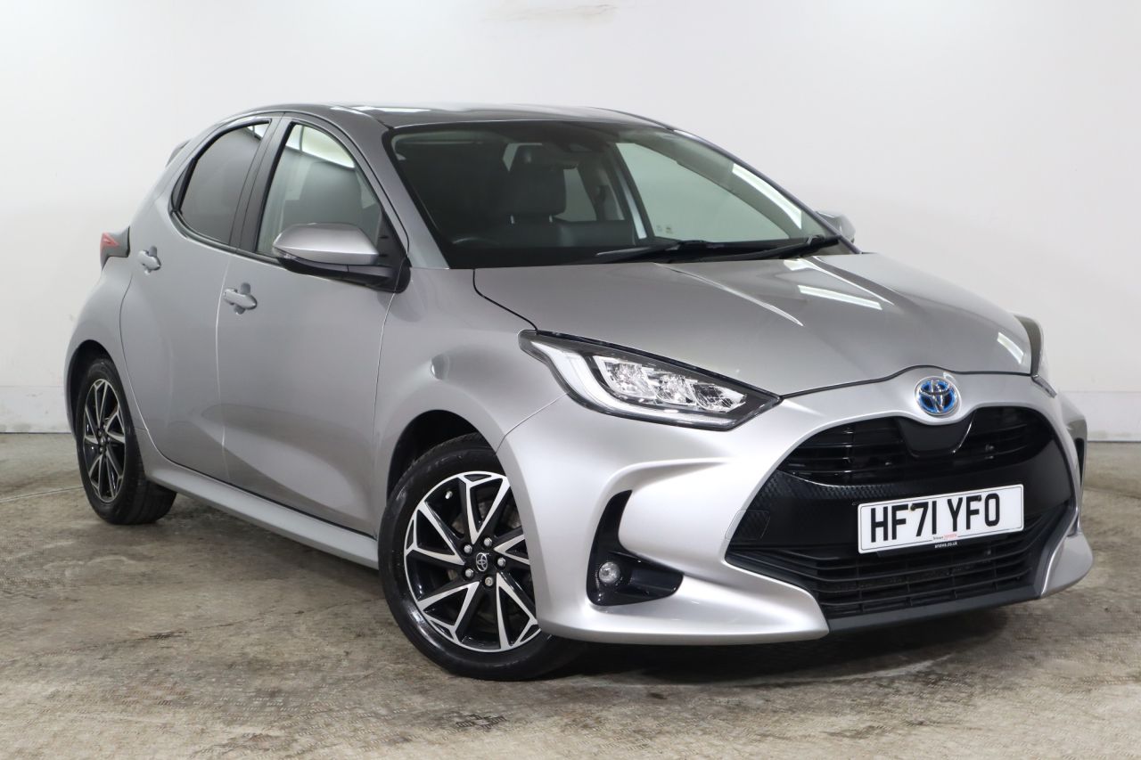 Main listing image - Toyota Yaris