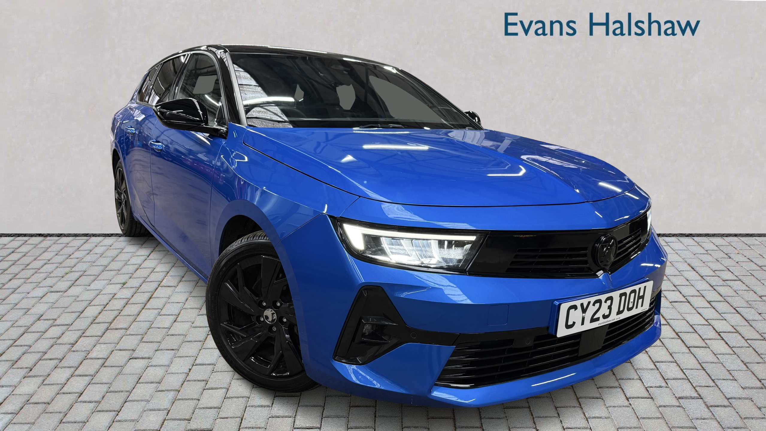 Main listing image - Vauxhall Astra Sports Tourer