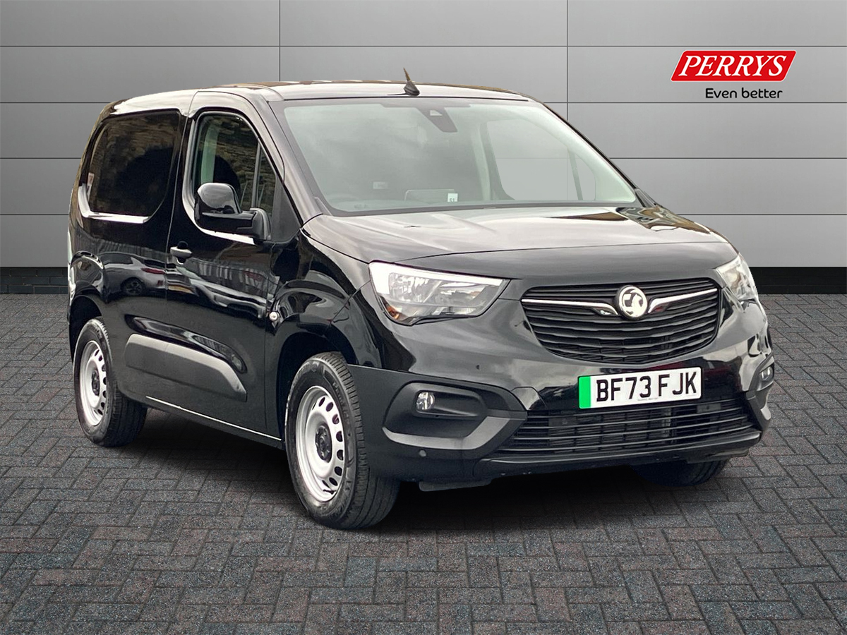 Main listing image - Vauxhall Combo Cargo-e