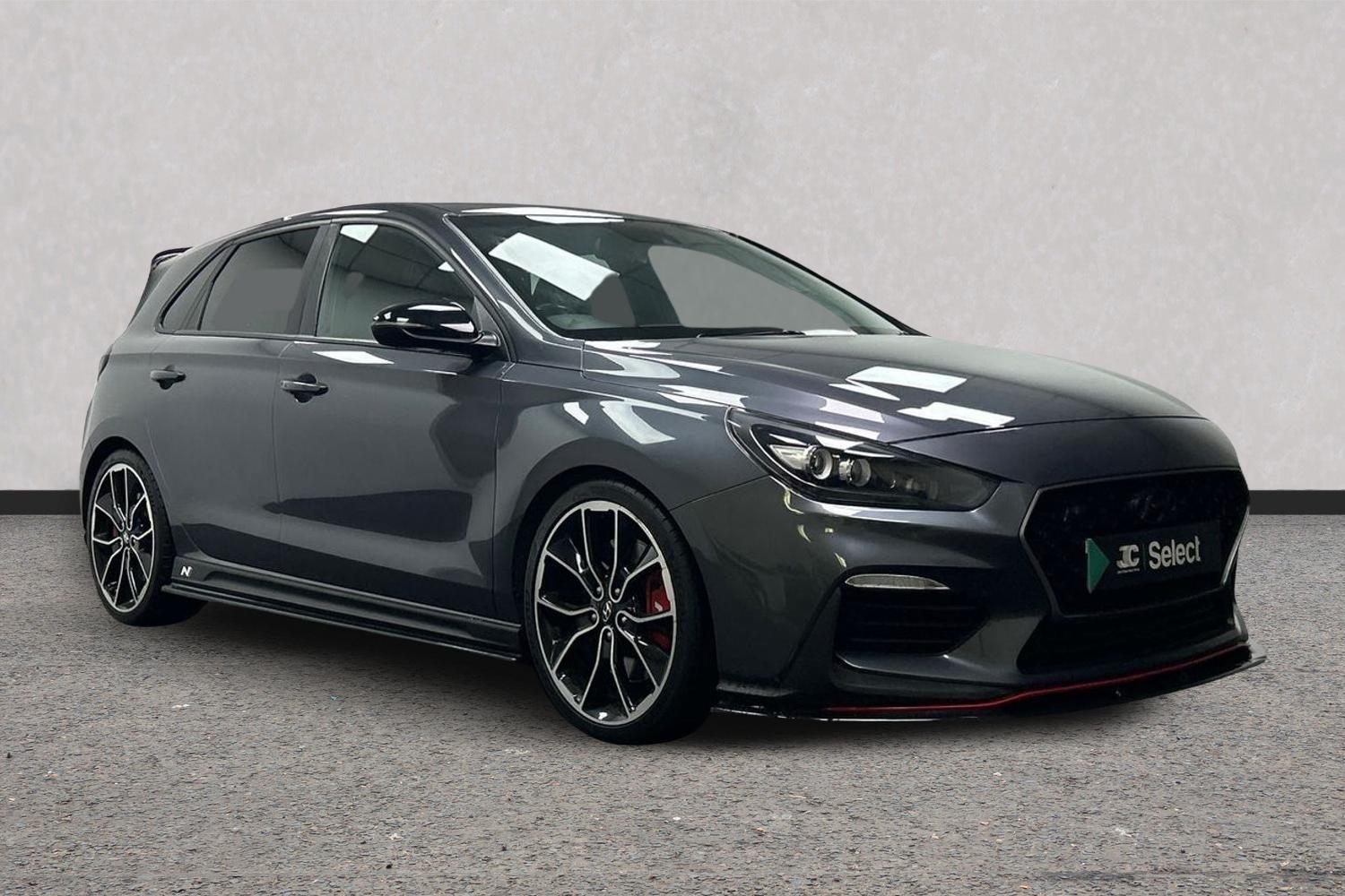 Main listing image - Hyundai i30