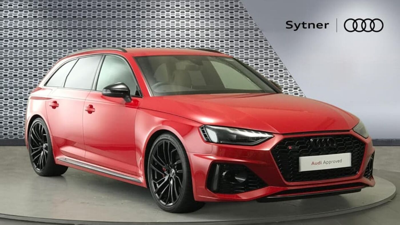 Main listing image - Audi RS4