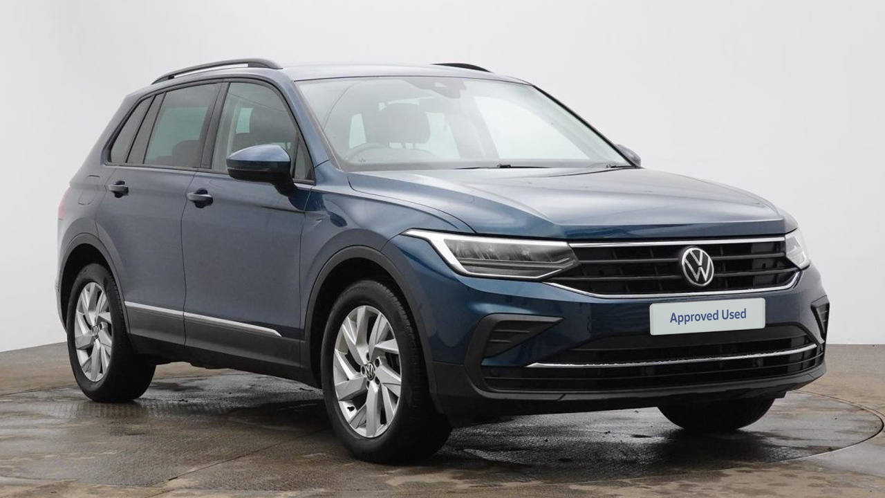 Main listing image - Volkswagen Tiguan