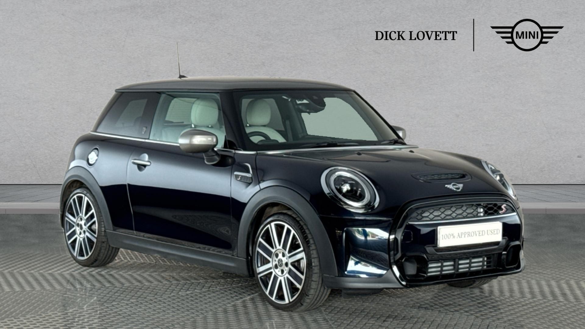 Main listing image - MINI Hatchback