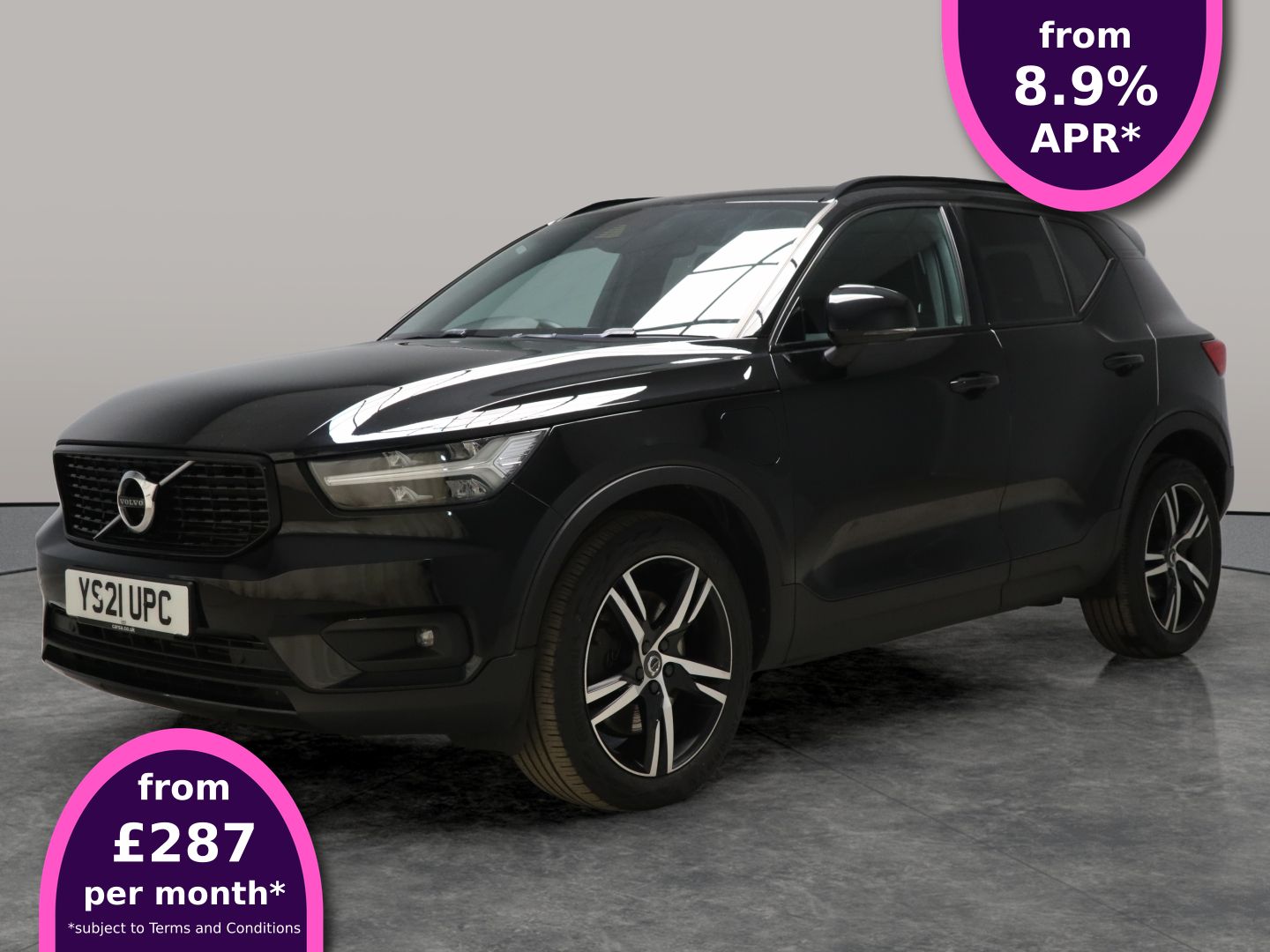 Main listing image - Volvo XC40 Recharge