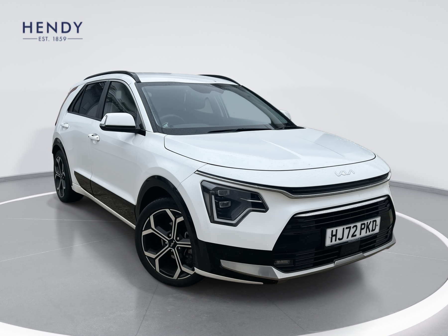 Main listing image - Kia Niro