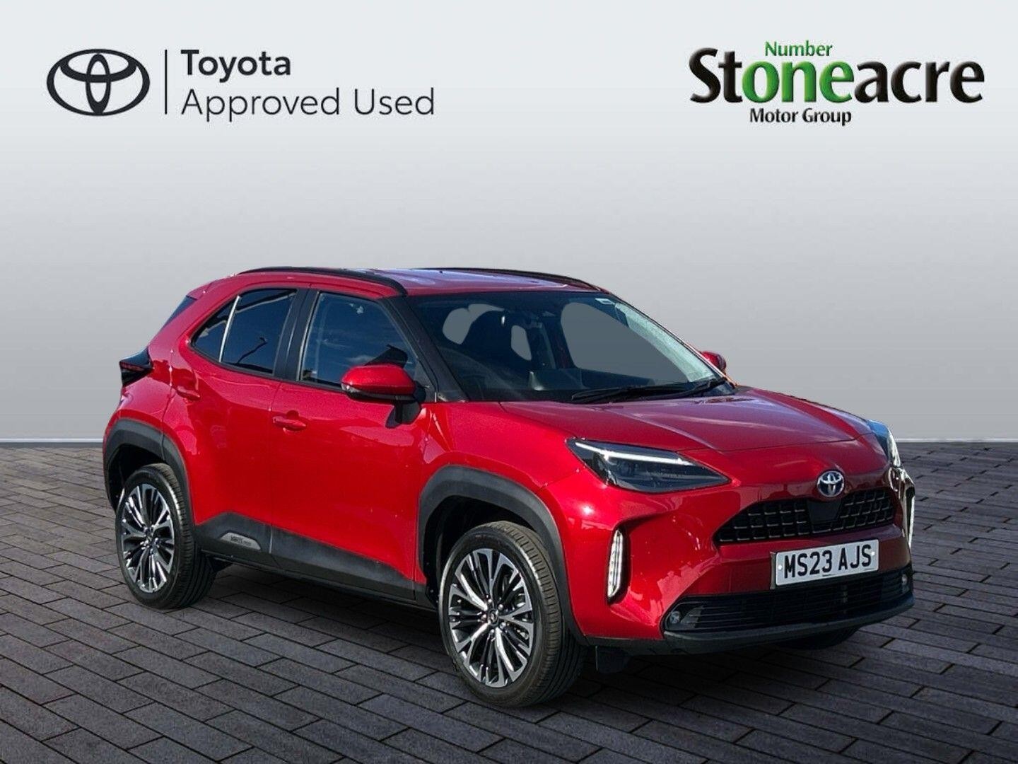 Main listing image - Toyota Yaris Cross