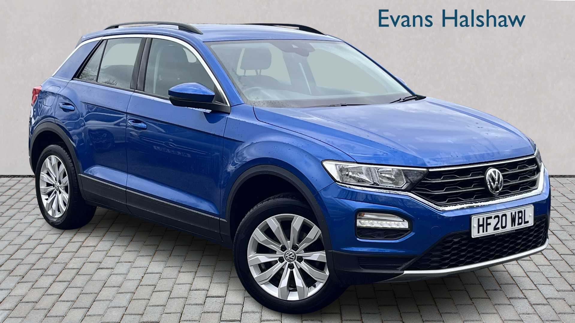 Main listing image - Volkswagen T-Roc