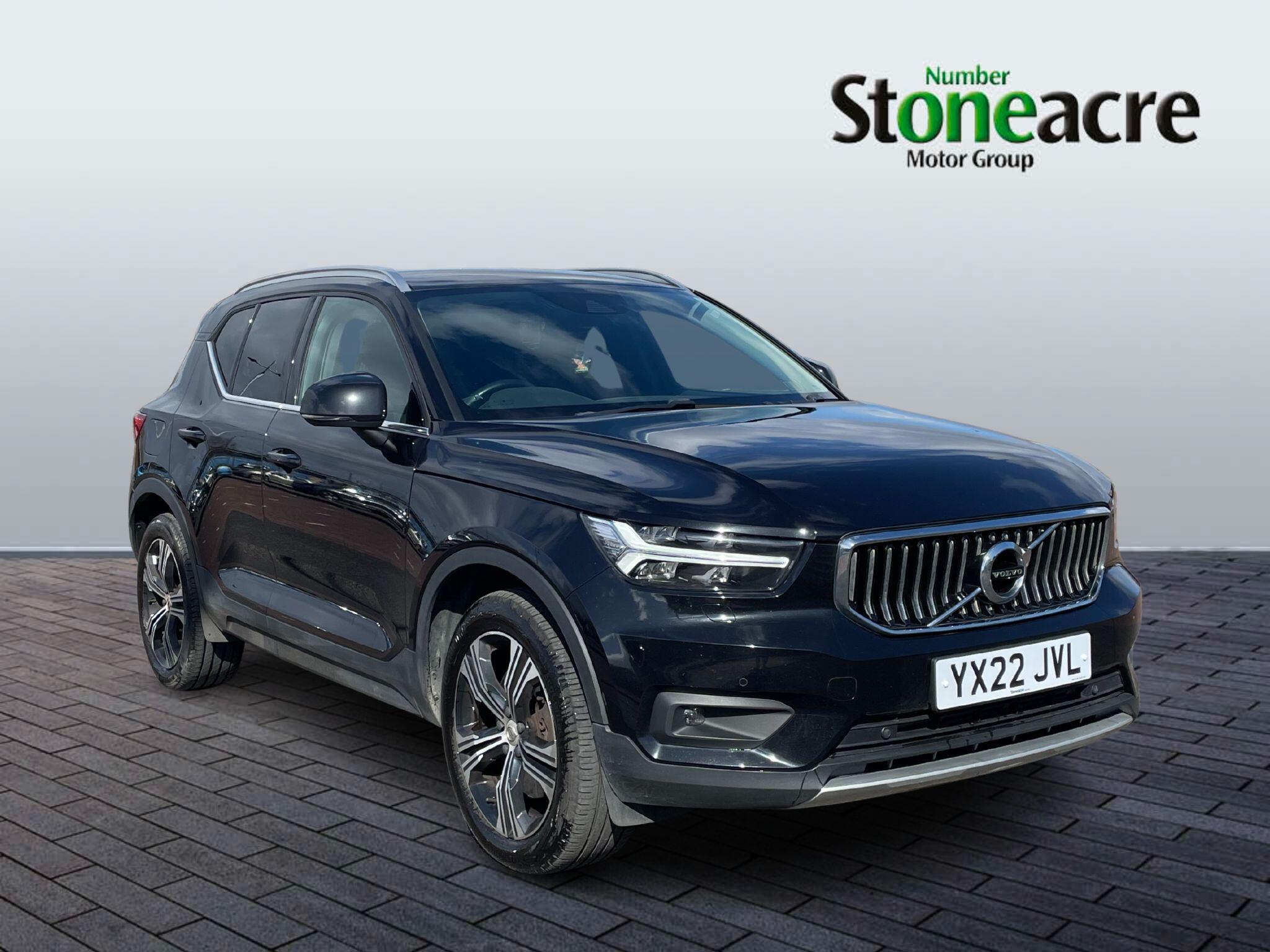 Main listing image - Volvo XC40 Recharge