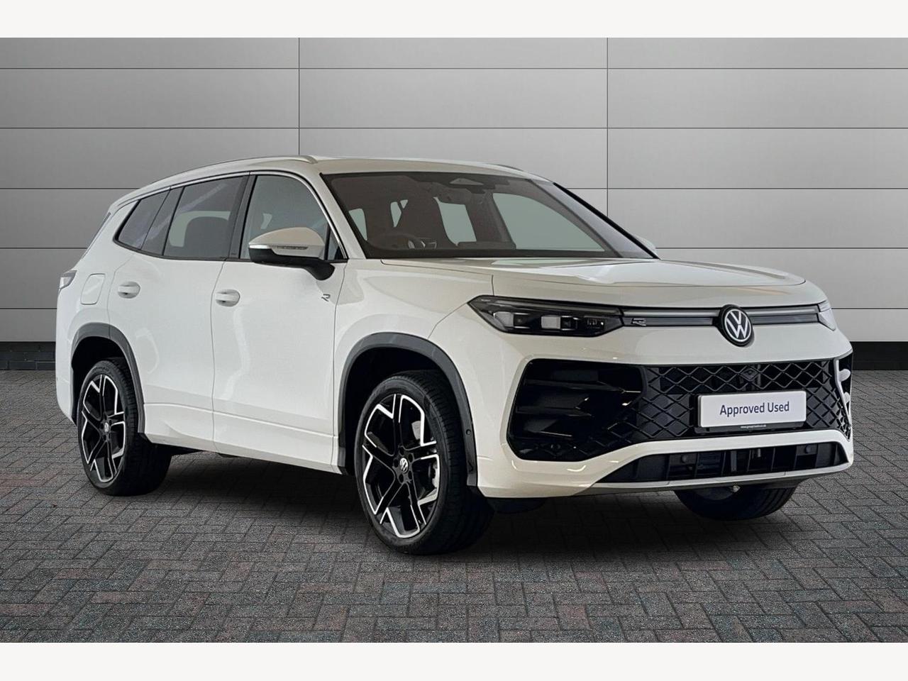 Main listing image - Volkswagen Tayron