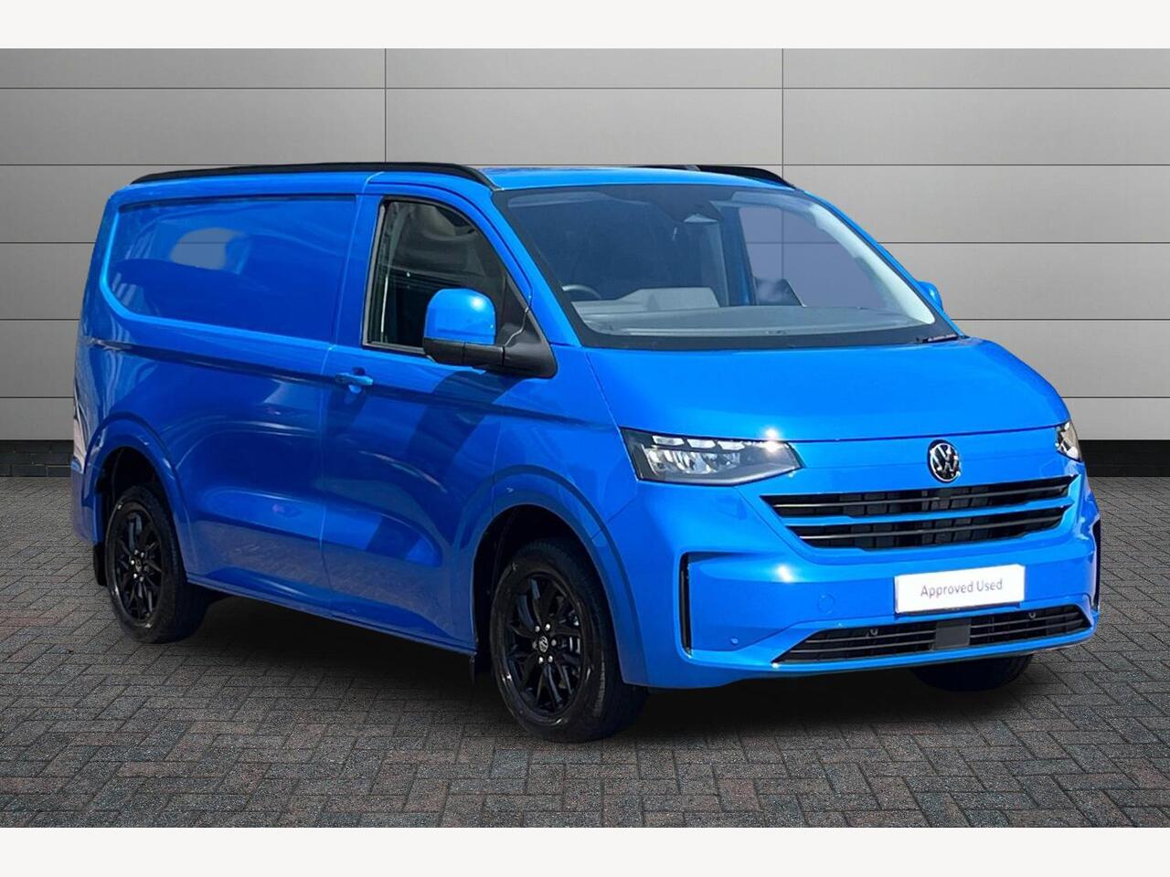 Main listing image - Volkswagen Transporter