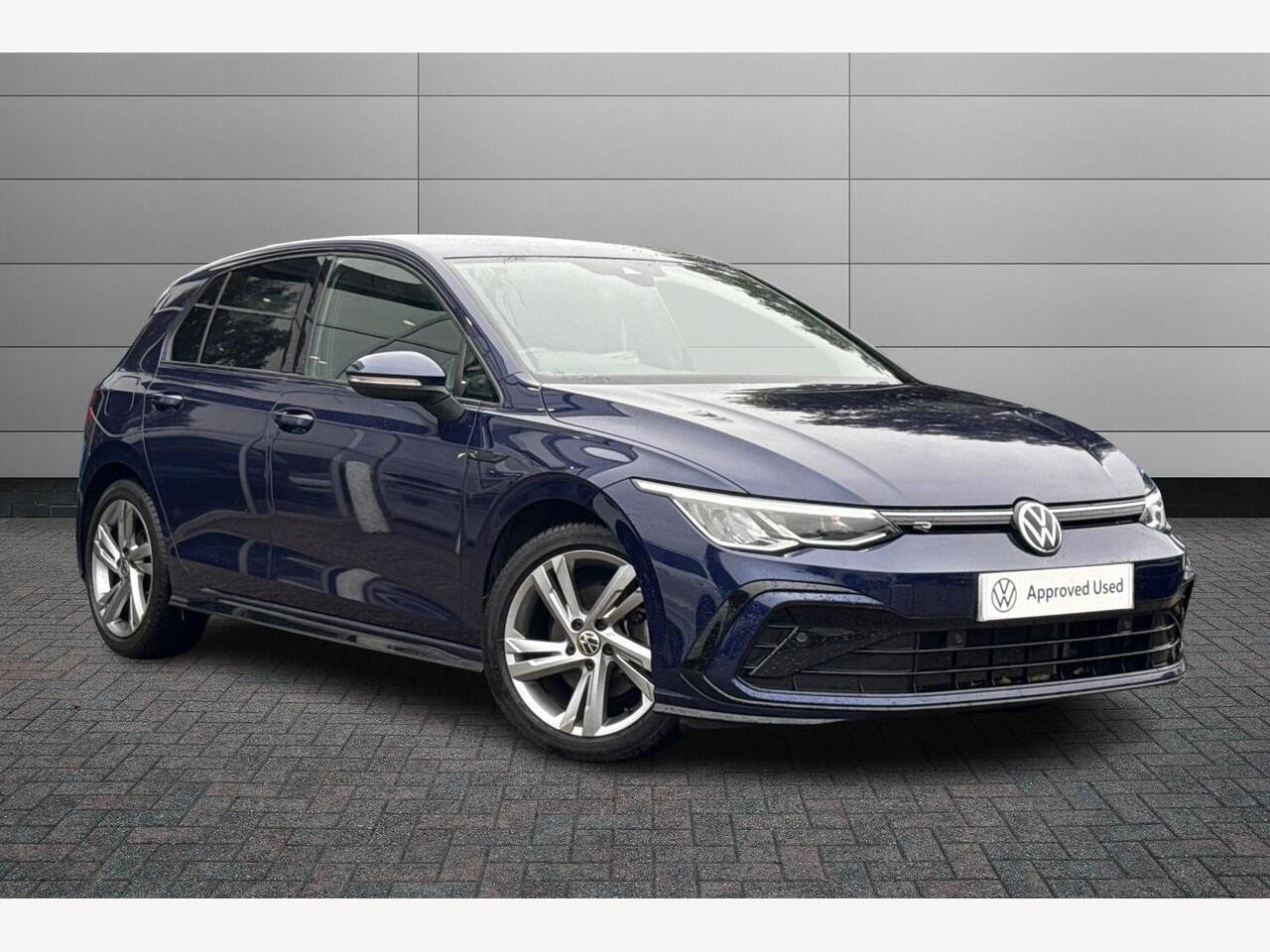 Main listing image - Volkswagen Golf
