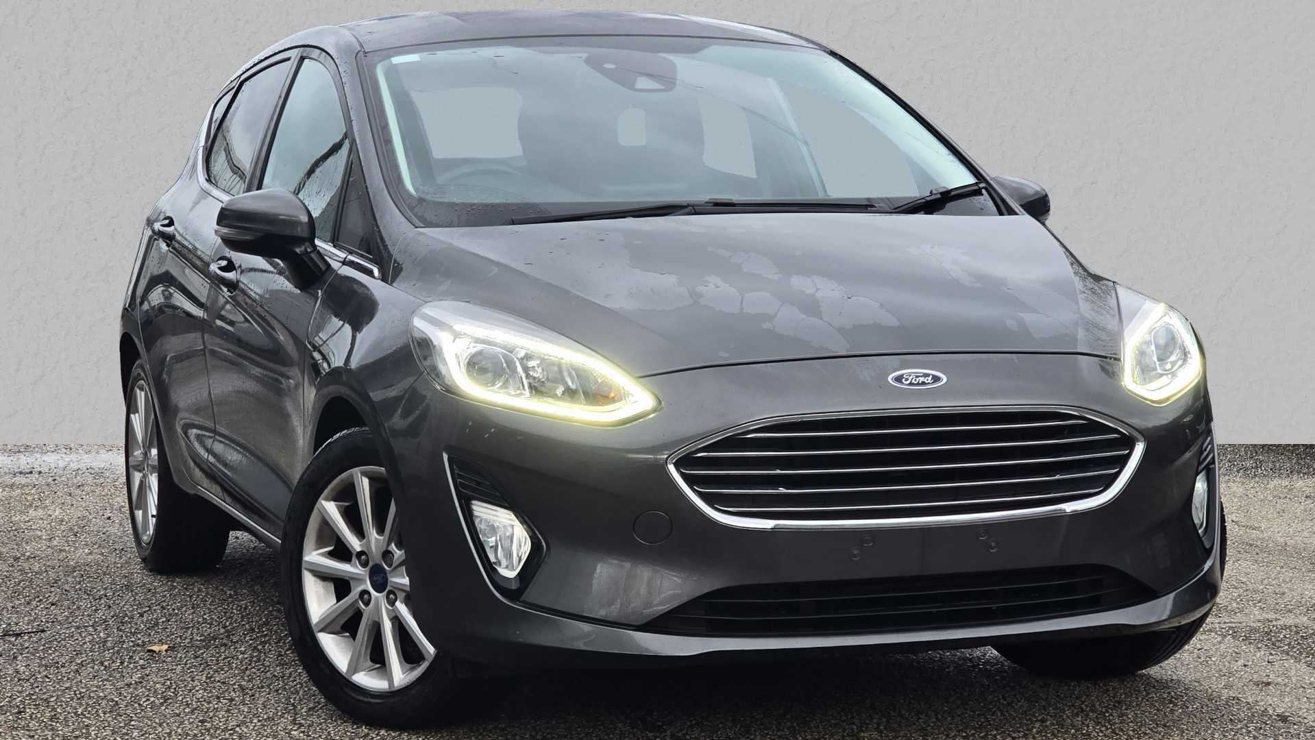 Main listing image - Ford Fiesta