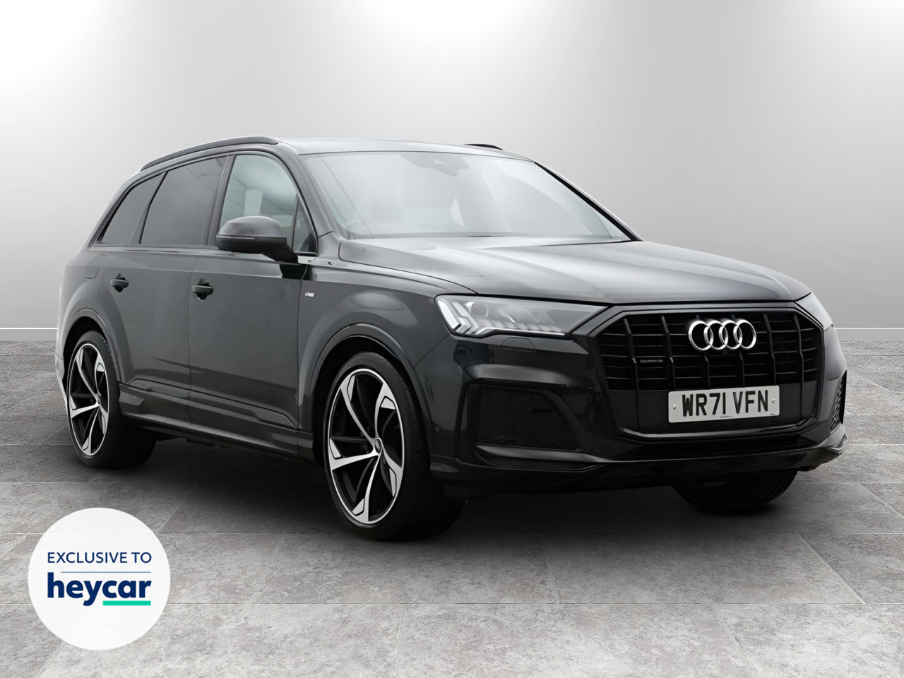 Main listing image - Audi Q7