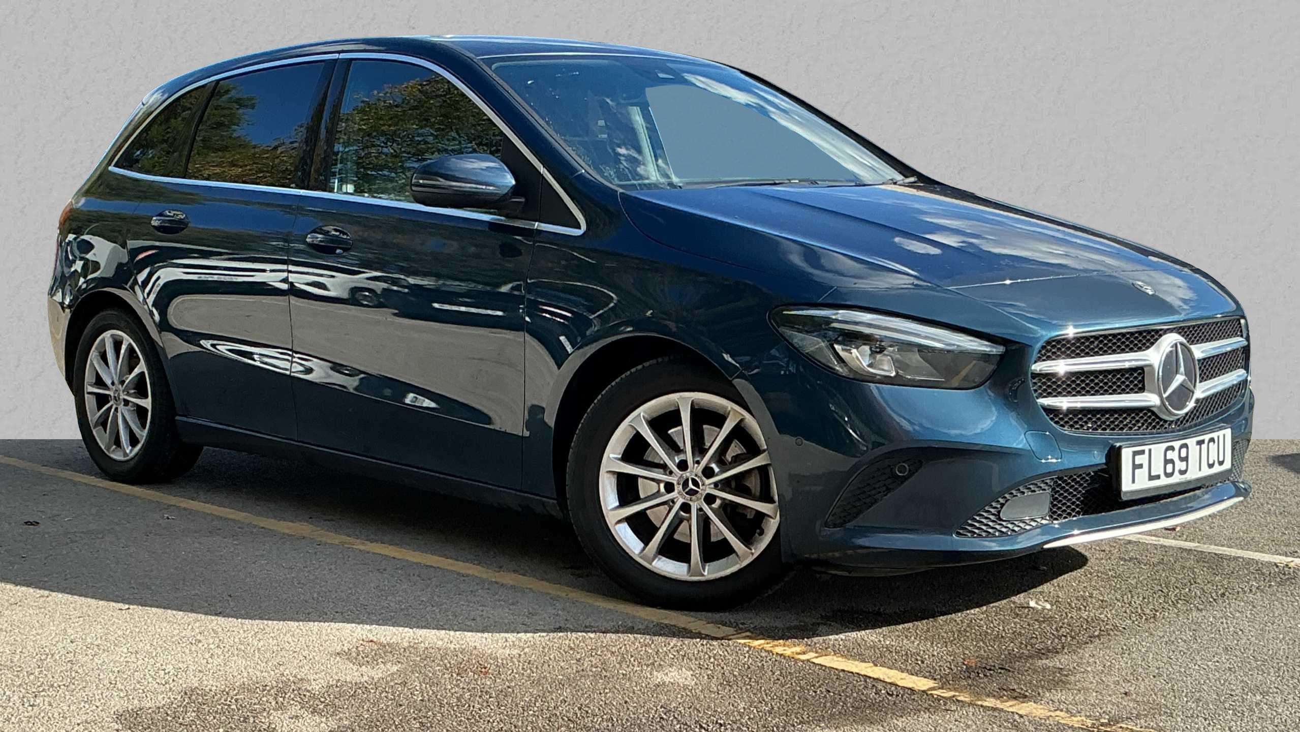 Main listing image - Mercedes-Benz B-Class