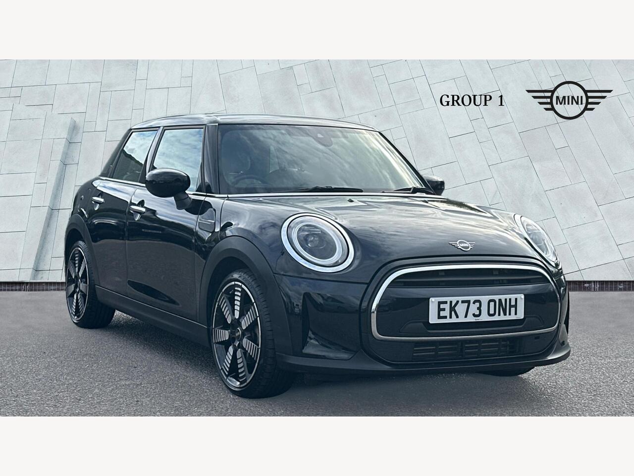 Main listing image - MINI Hatchback 5dr