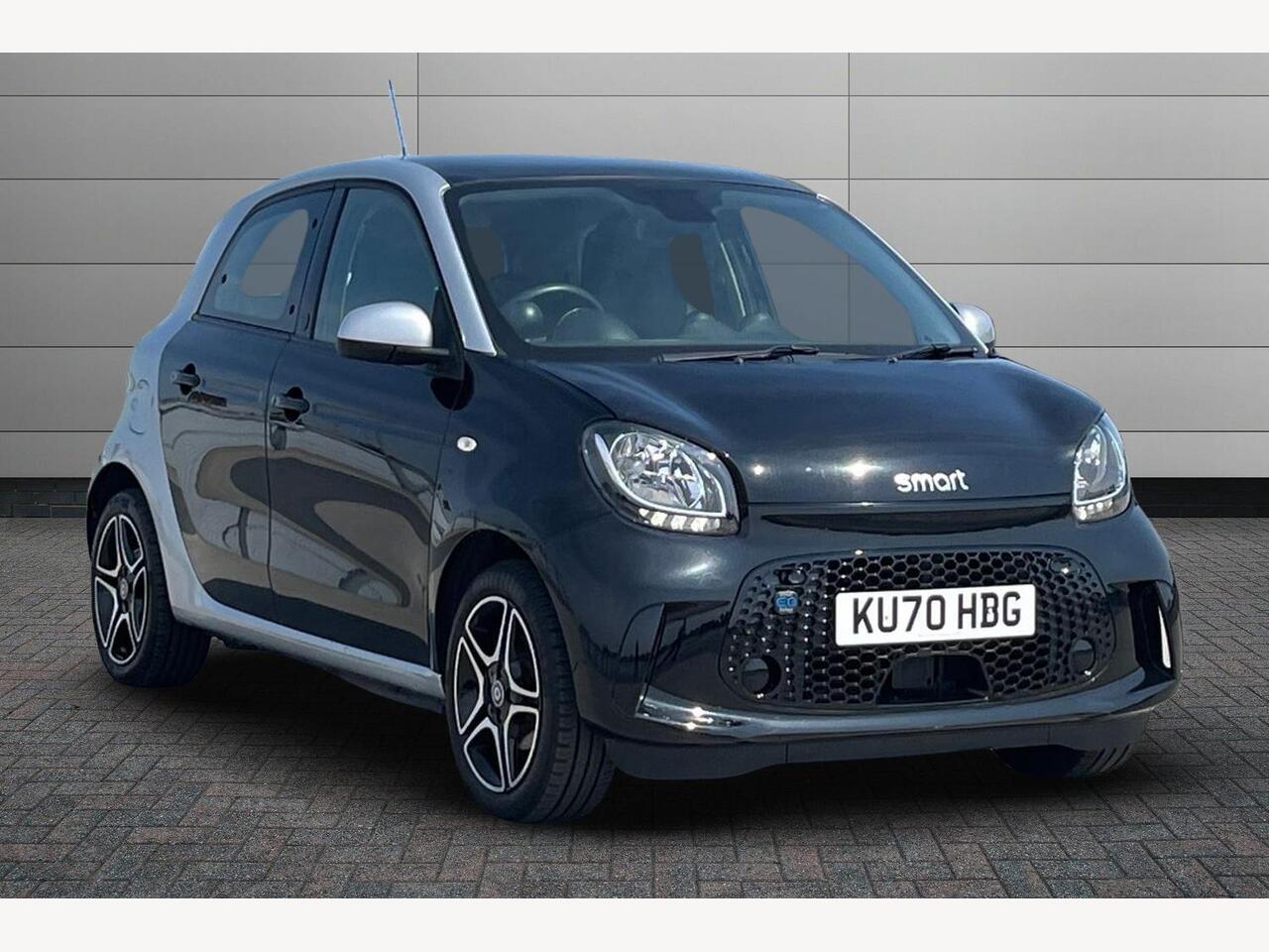 Main listing image - Smart EQ Forfour