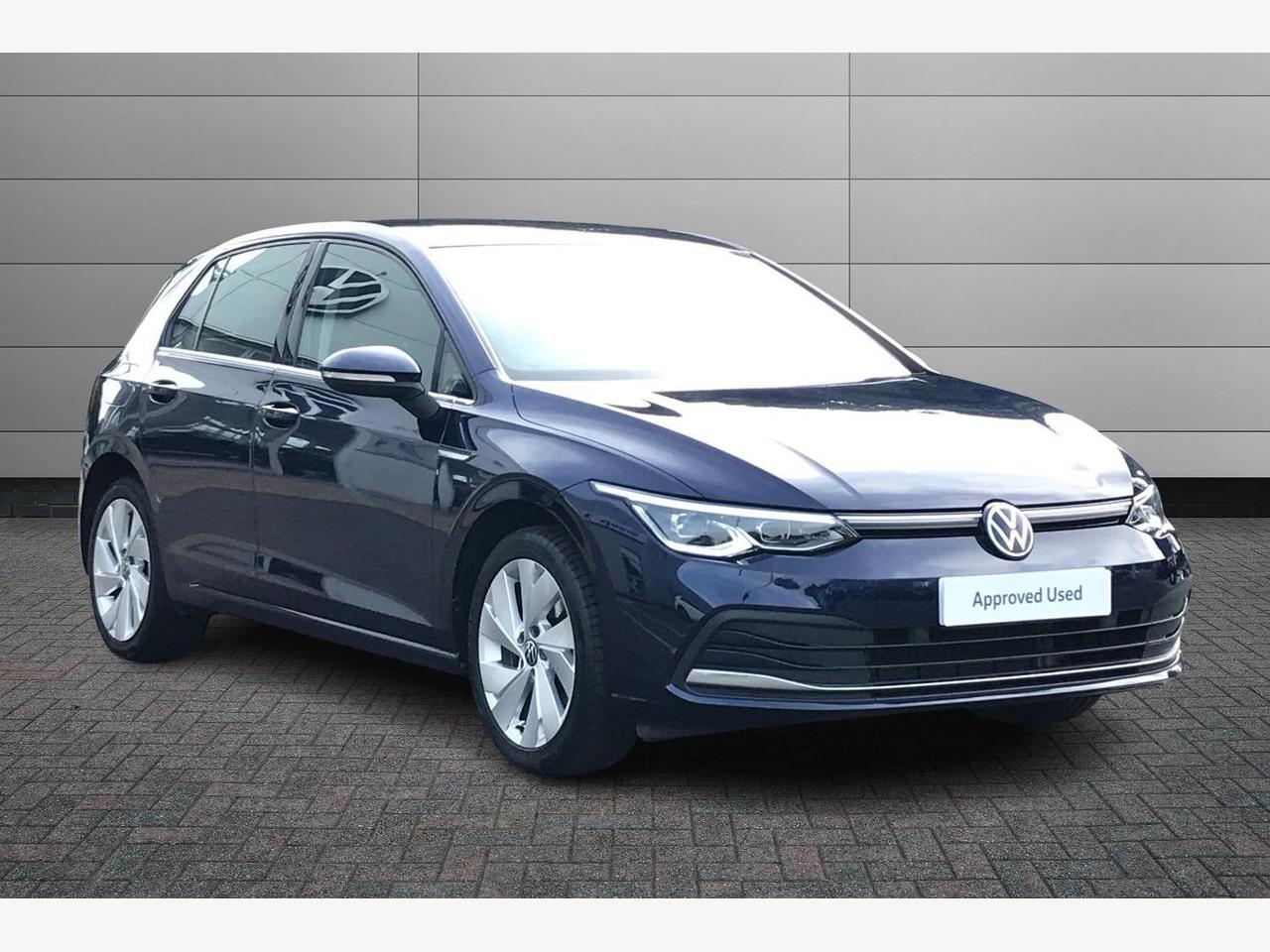 Main listing image - Volkswagen Golf