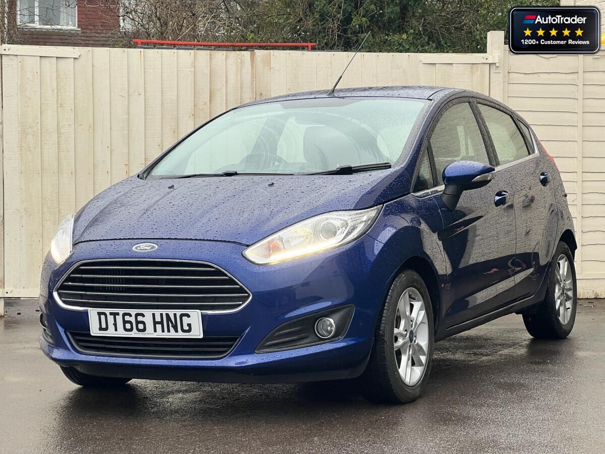 Main listing image - Ford Fiesta