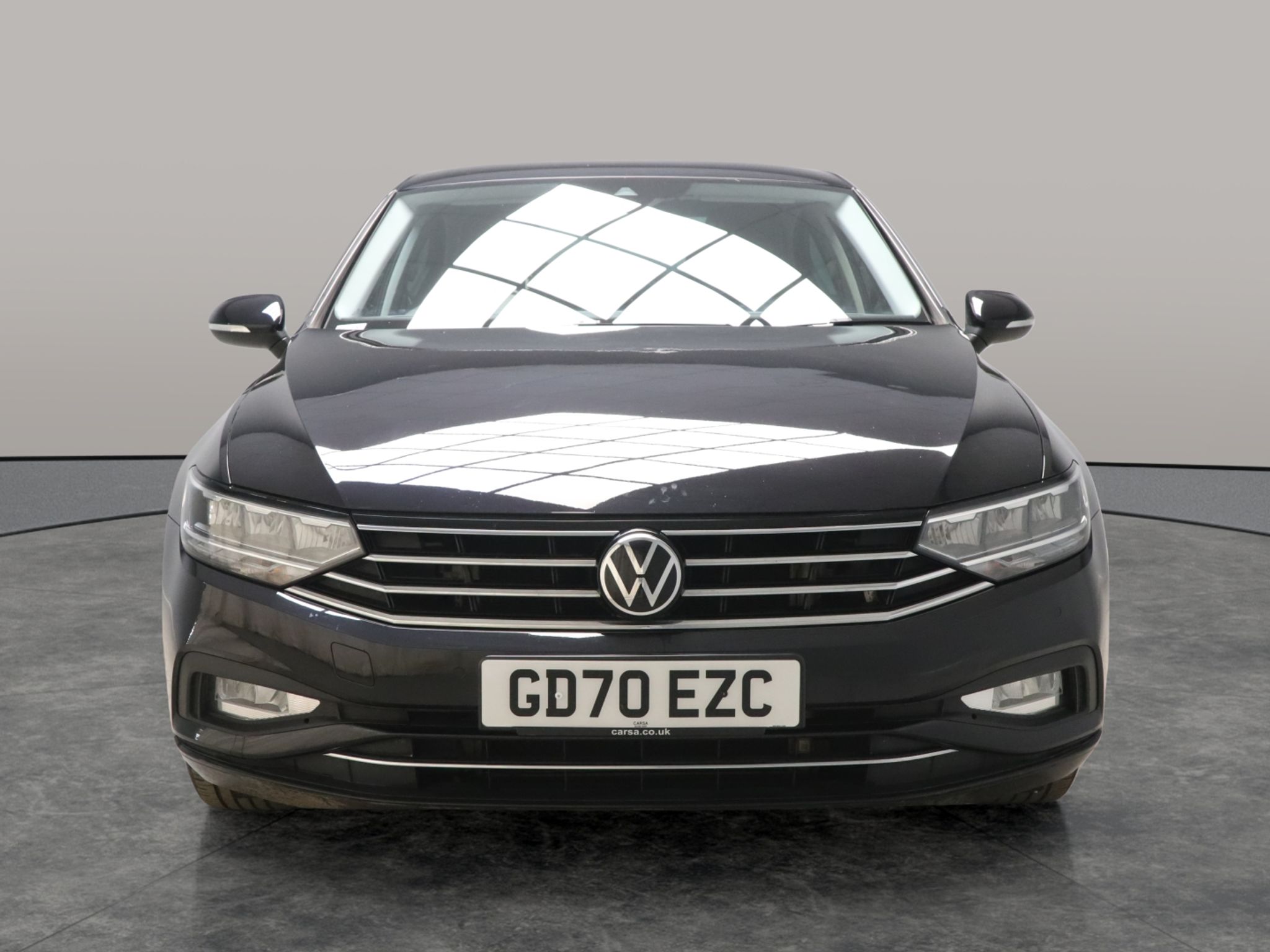 Main listing image - Volkswagen Passat