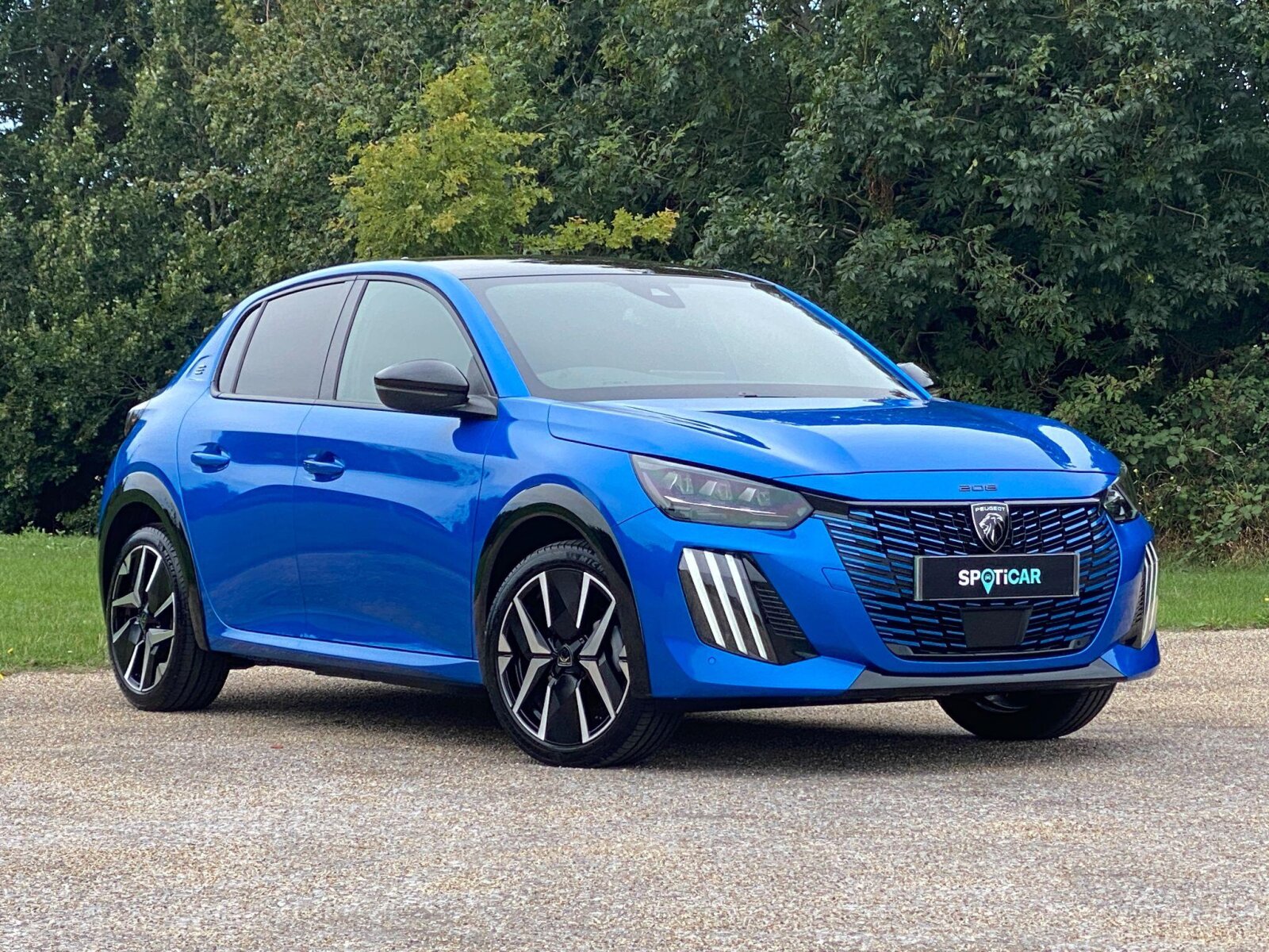 Main listing image - Peugeot e-208