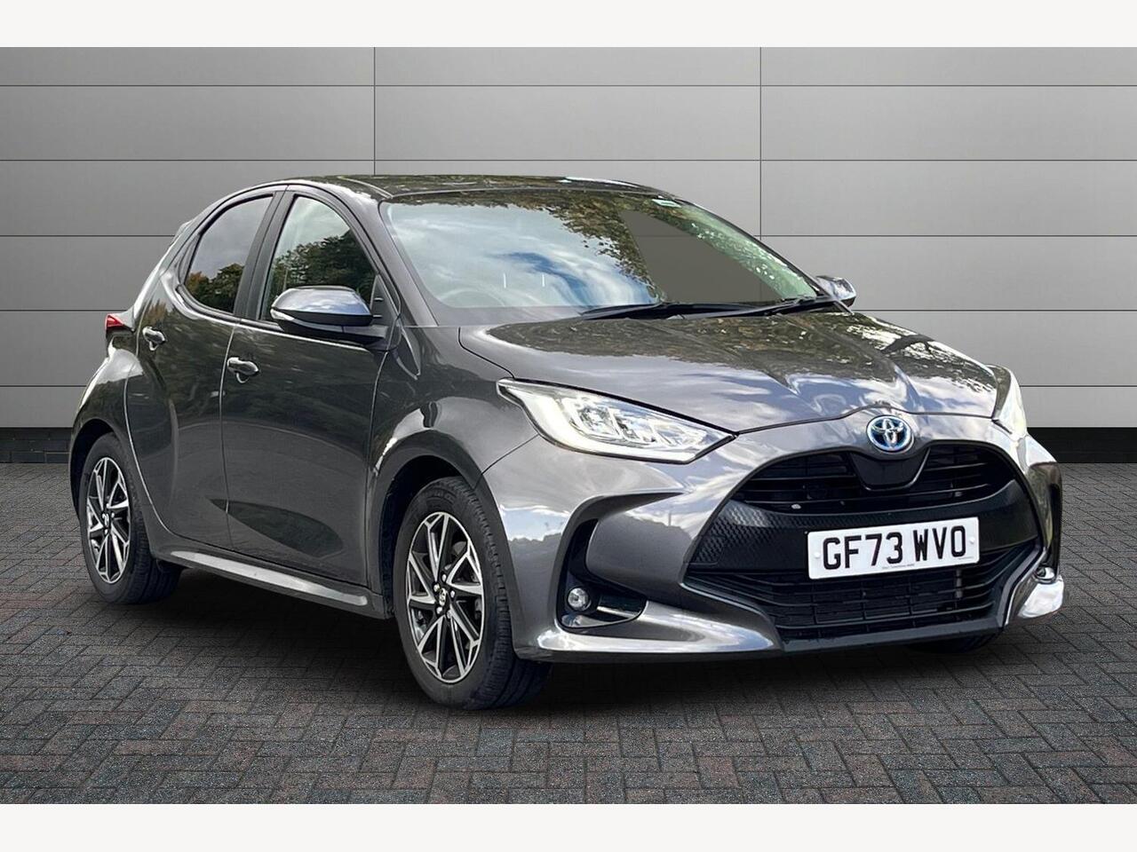 Main listing image - Toyota Yaris