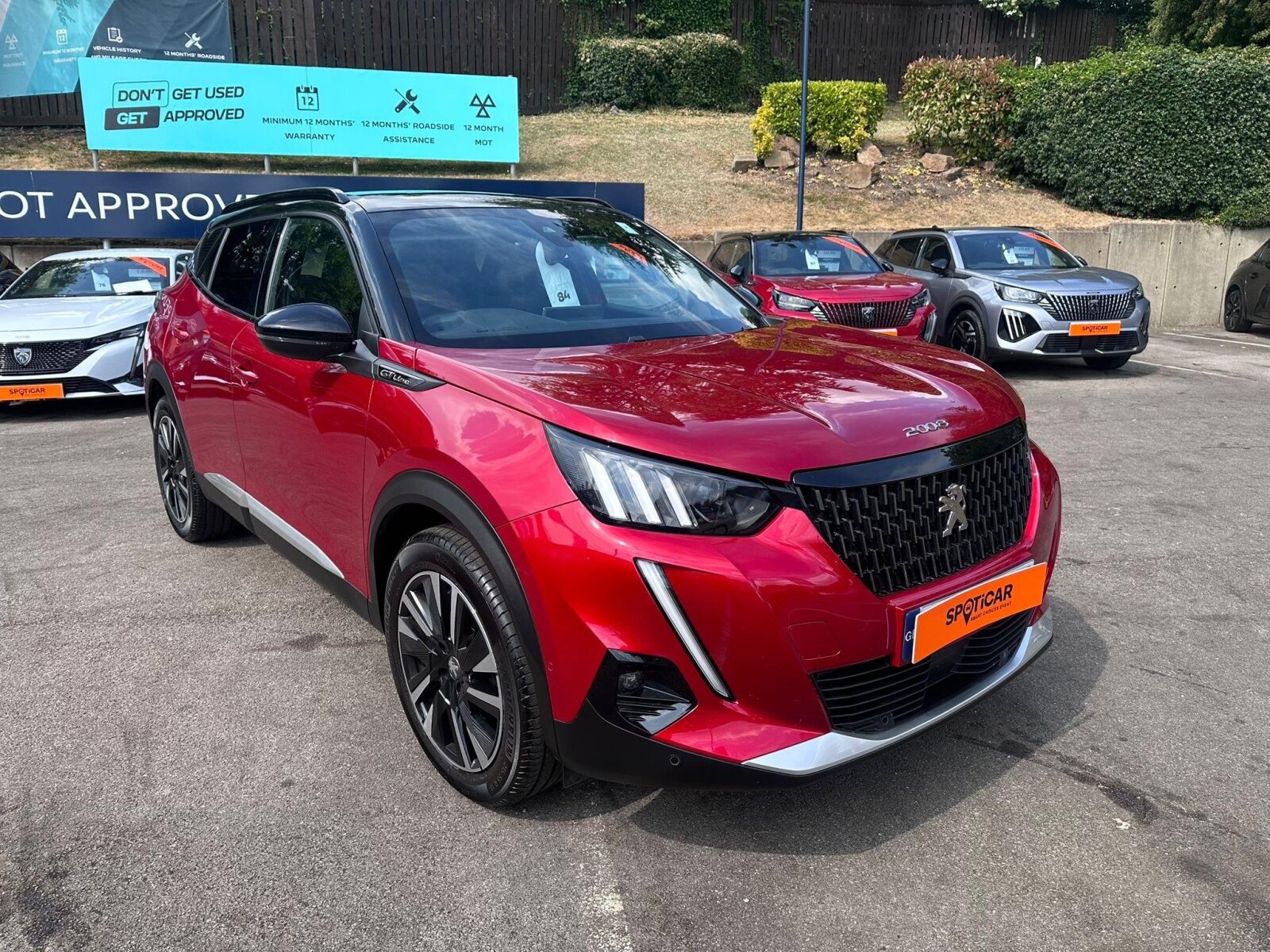 Main listing image - Peugeot 2008