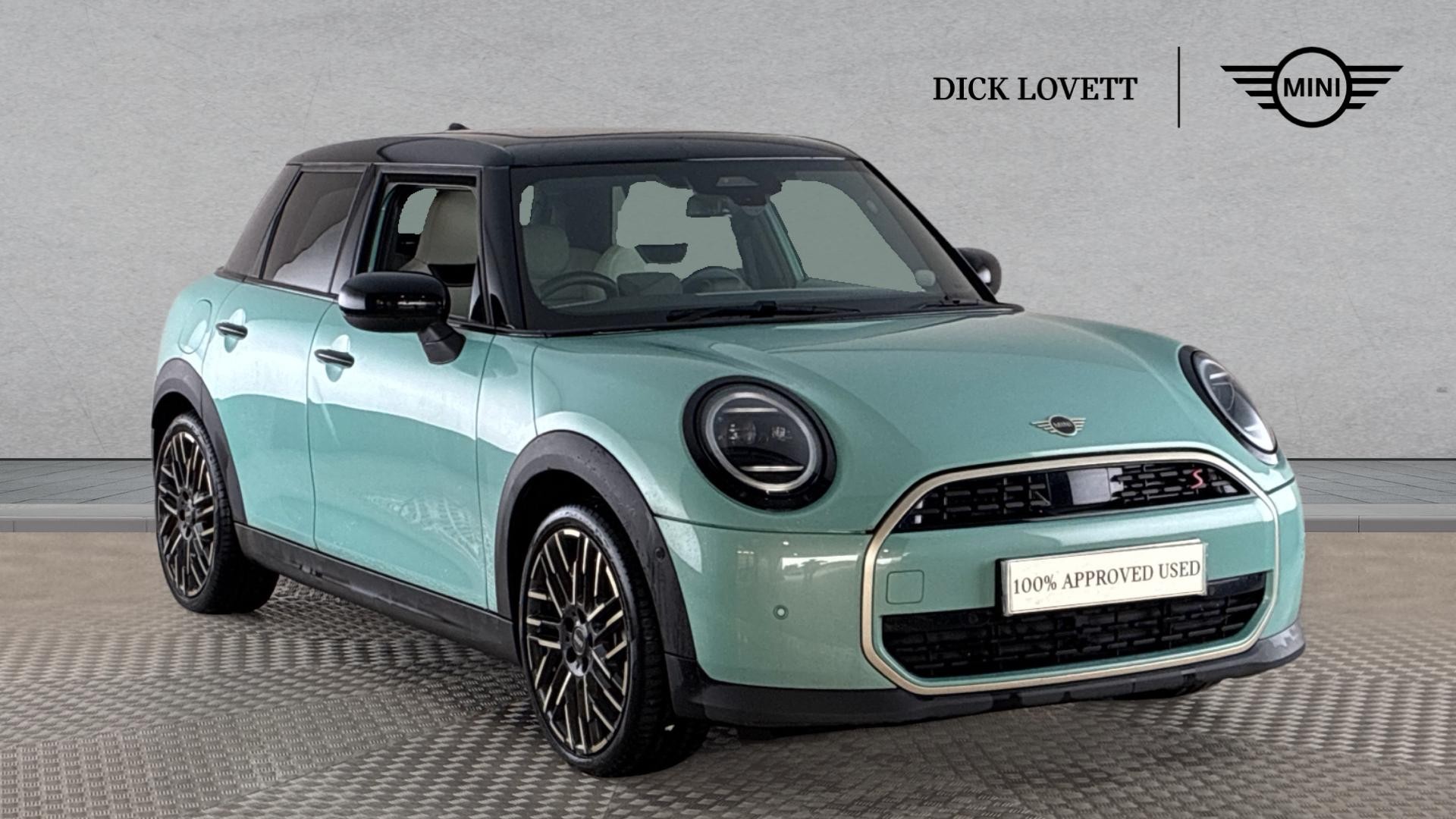Main listing image - MINI Cooper