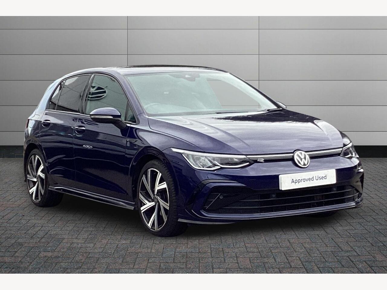 Main listing image - Volkswagen Golf