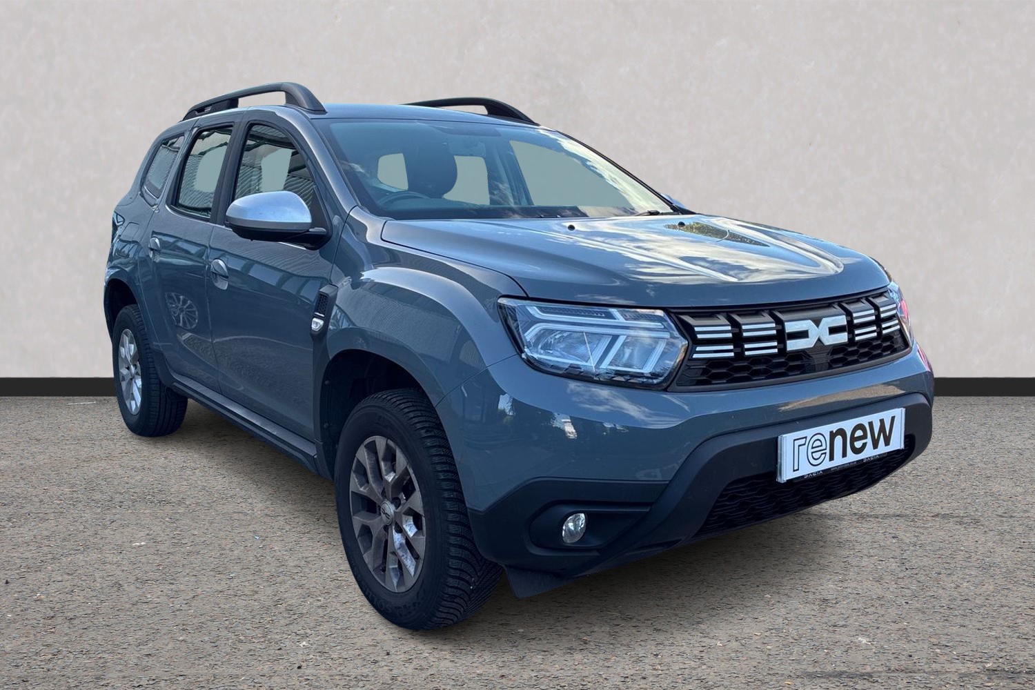 Main listing image - Dacia Duster