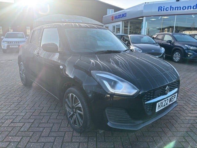 Main listing image - Suzuki Swift