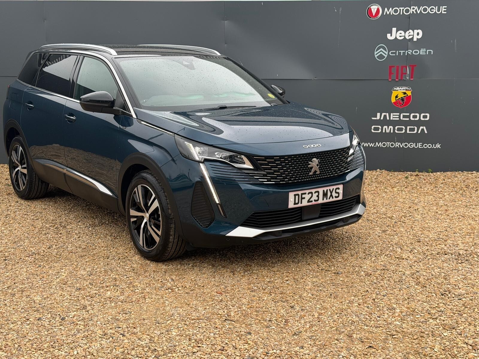 Main listing image - Peugeot 5008
