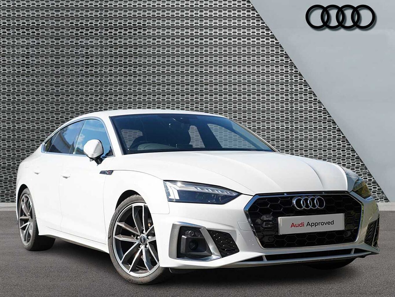 Main listing image - Audi A5
