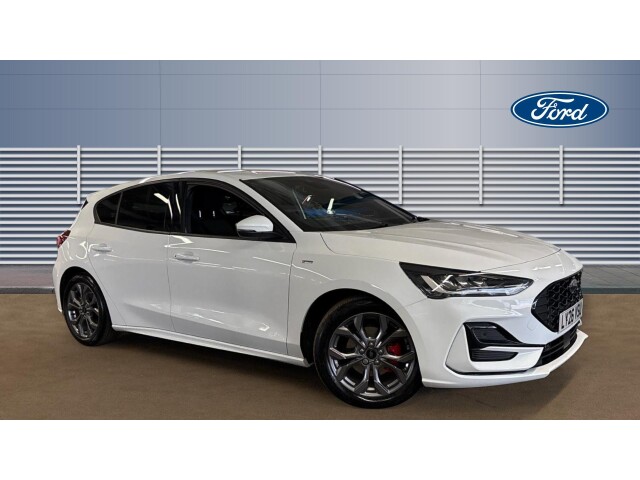 Main listing image - Ford Focus