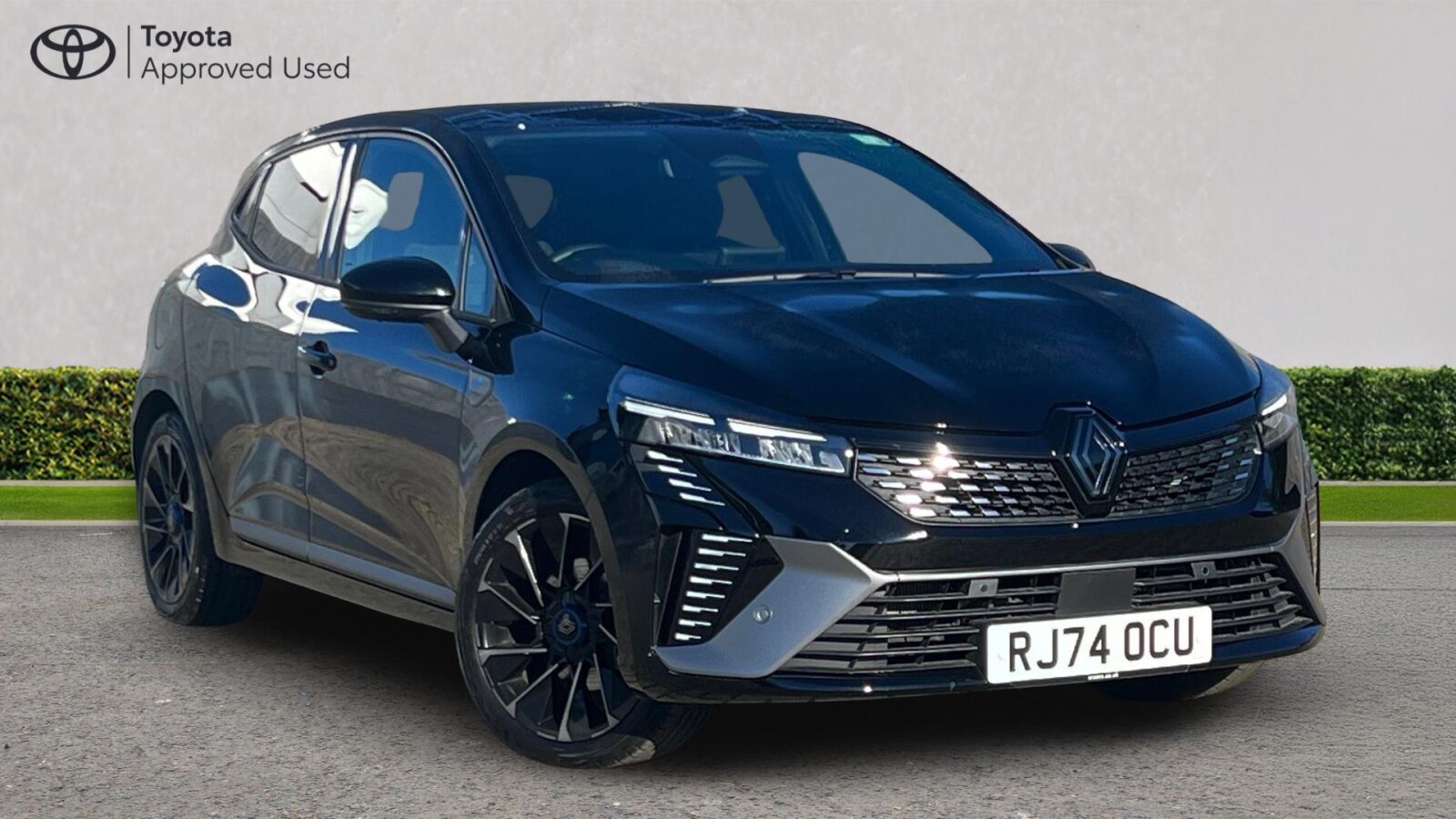 Main listing image - Renault Clio