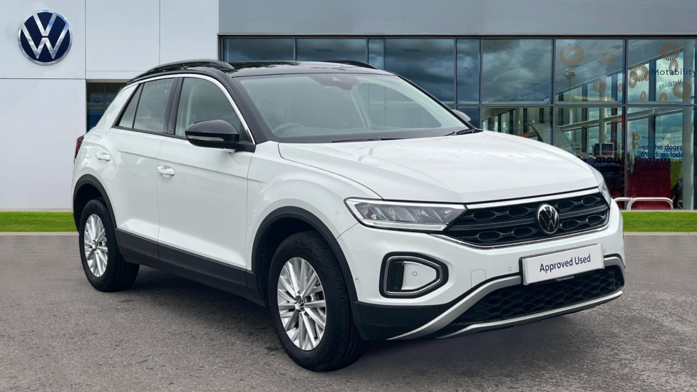Main listing image - Volkswagen T-Roc