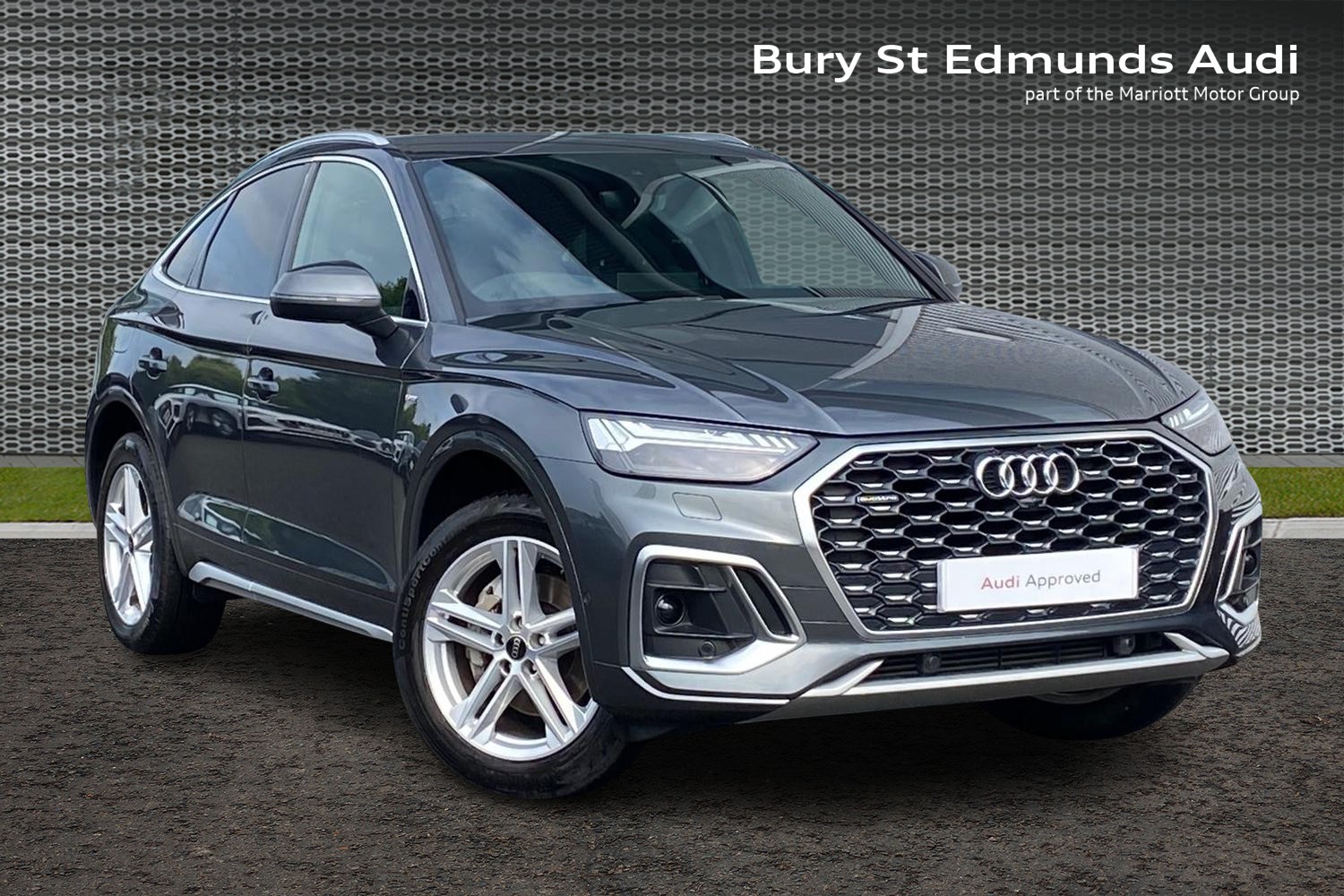 Main listing image - Audi Q5 Sportback
