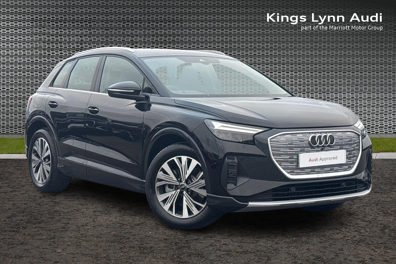 Main listing image - Audi Q4