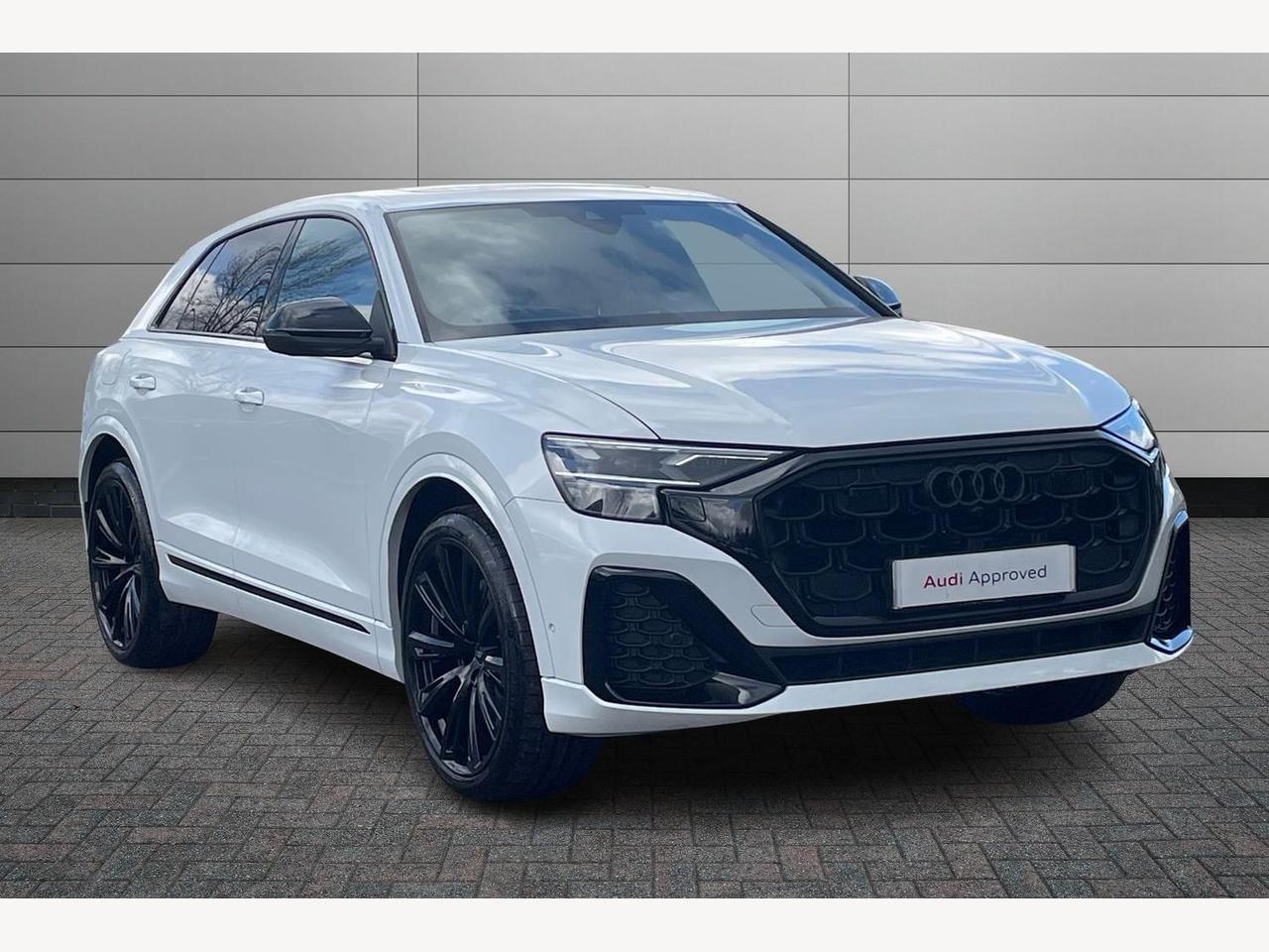 Main listing image - Audi Q8