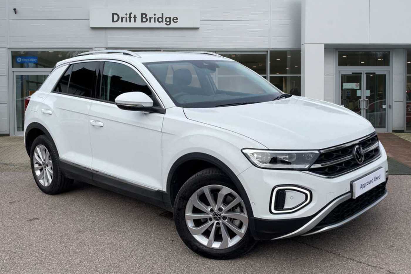 Main listing image - Volkswagen T-Roc